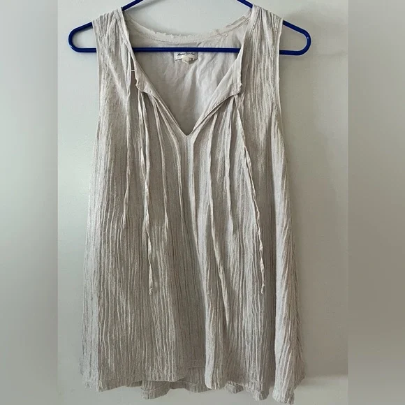 💥BOGO💥 Anthropologie Meadow Rue Beige Top. Size L - Picture 1 of 3